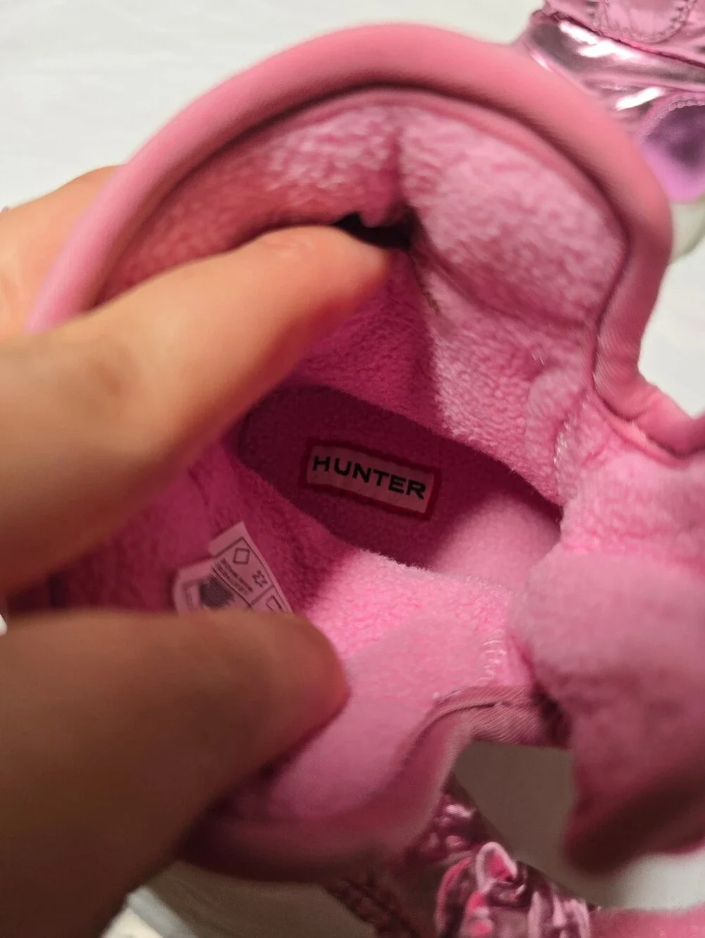Hunter NWOB Kids' Waterproof Metallic Pink Snow Boots Size 6